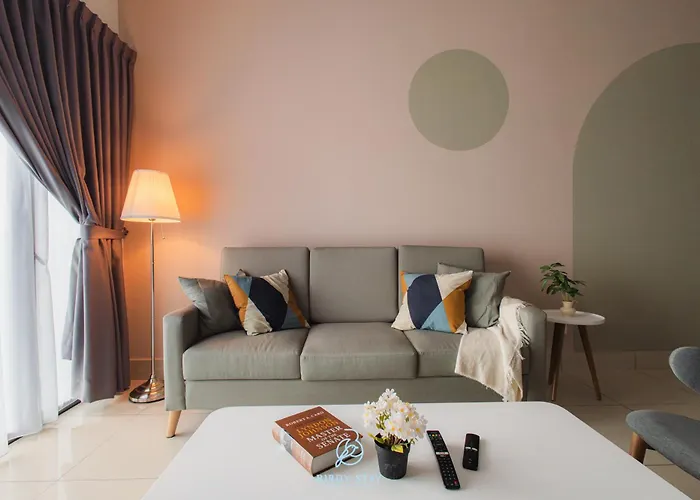 One Residences Near Trx Exchange Mall By Birdy Stay