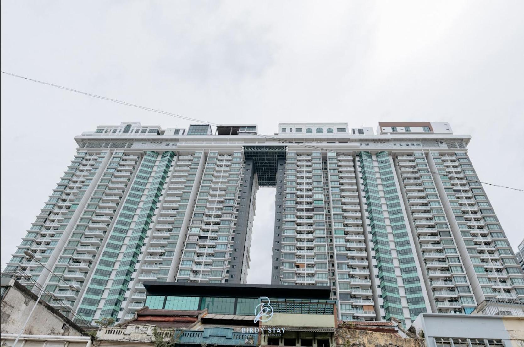 One Residences Near Trx Exchange Mall By Birdy * Kuala Lumpur